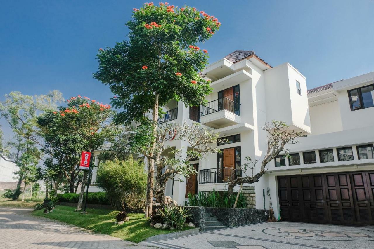Hotel Oyo 1110 Ijen Butik House Malang