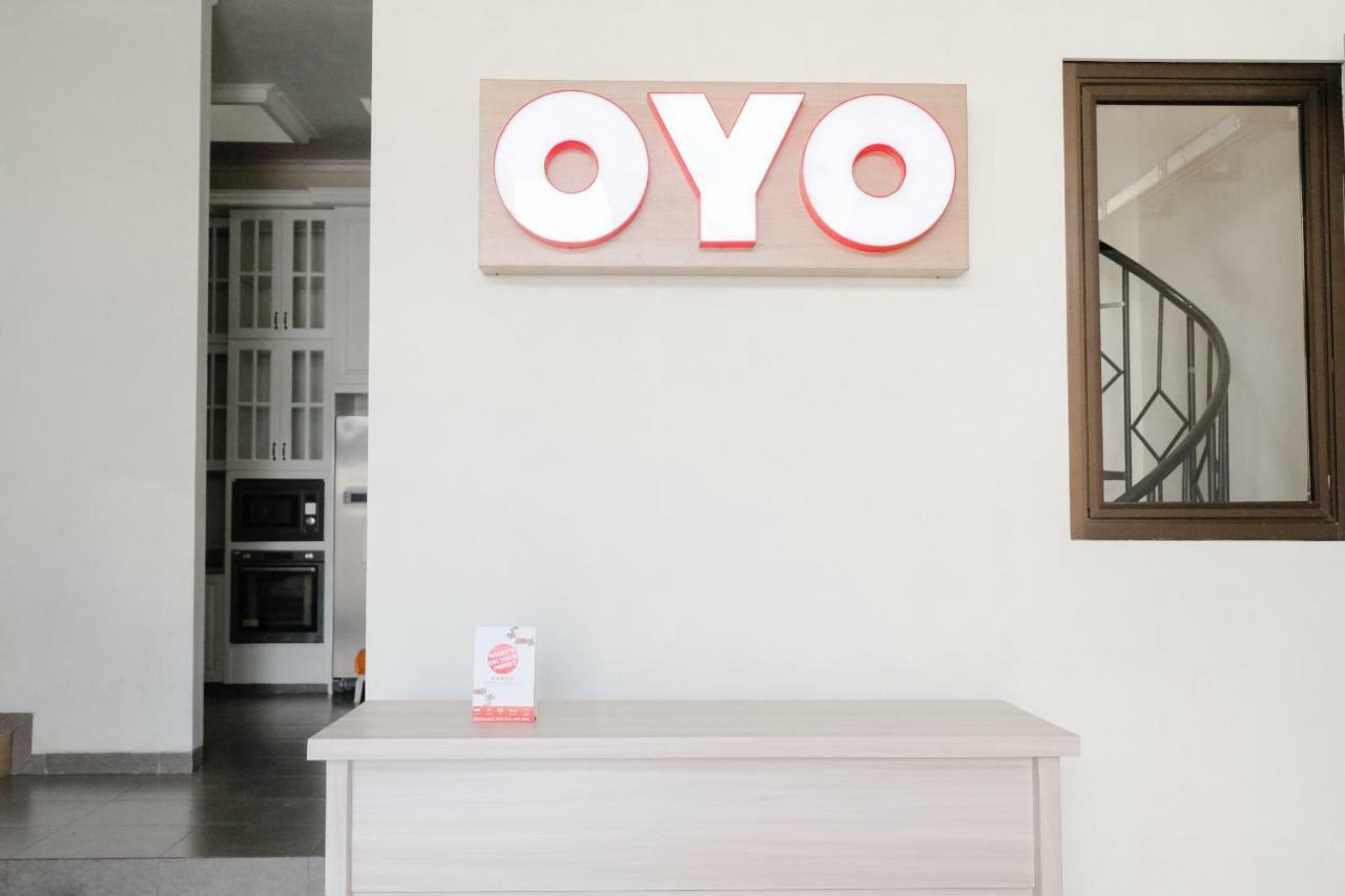 Oyo 1110 Ijen Butik House Malang