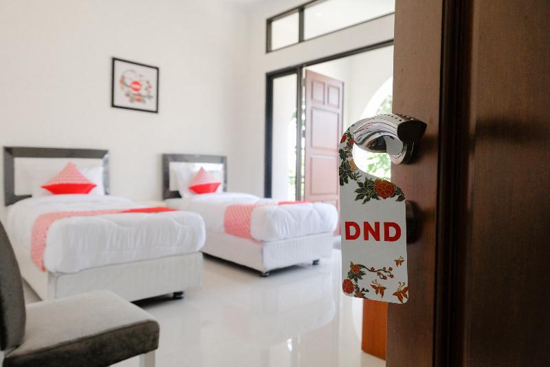 Oyo 1110 Ijen Butik House Hotel Malang